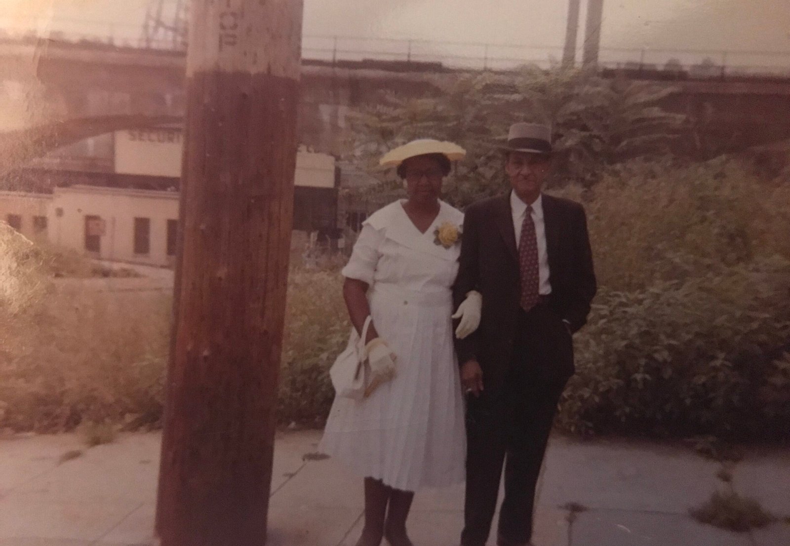 Photograph of Booker T. and Leolia Robinson